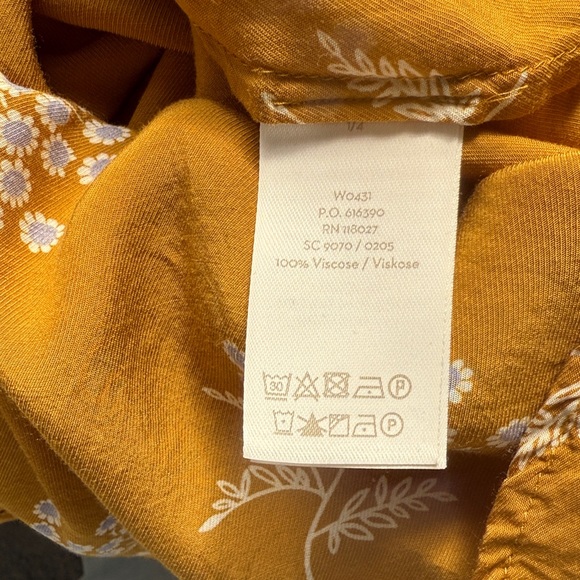 Boden Mustard Floral Blouse - Picture 4 of 4